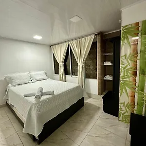 los-almendros-beach.sanandreshotels.com/